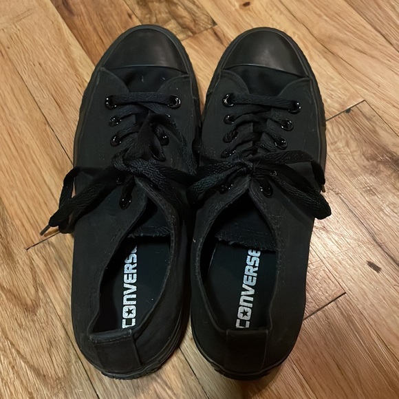 Black Chuck Taylor All Star Converse - Picture 3 of 5